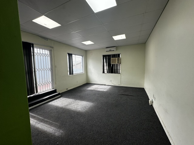To Let Commercial Property for Rent in Paarden Eiland Western Cape